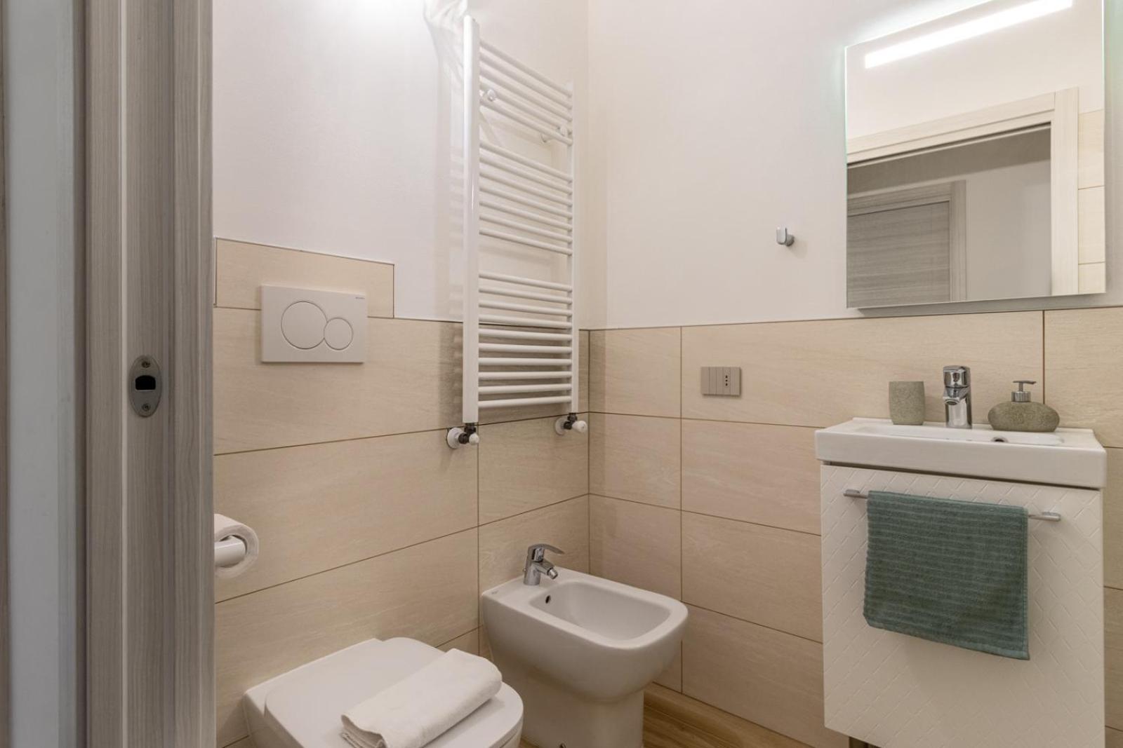 Ad Maiora Apartment Verona Ngoại thất bức ảnh